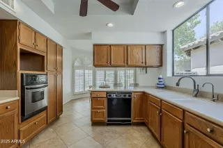 Photo #4: 6908779 Listing 