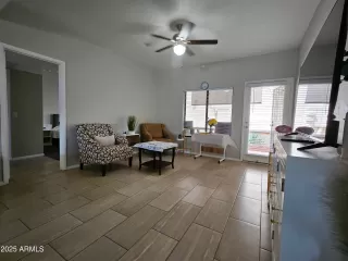 Photo #2: 6909066 Listing 