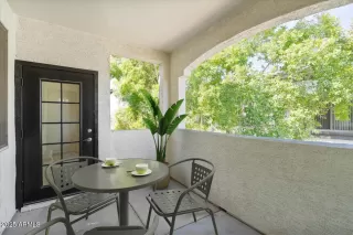 Photo #4: 6909386 Listing 