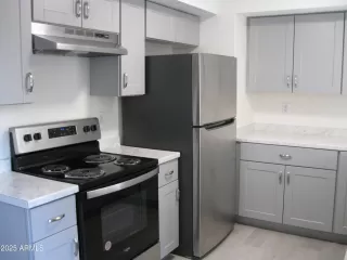 Photo #2: 6909568 Listing
