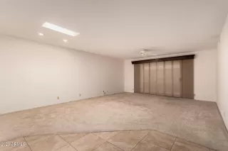 Photo #5: 6909580 Listing 