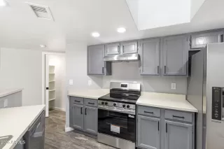 Photo #1: 6909815 Listing 