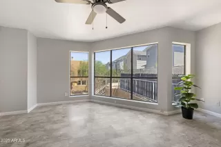 Photo #6: 6909815 Listing 