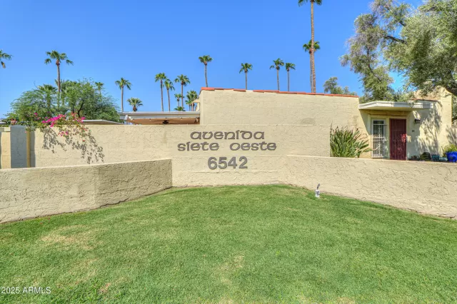 MLS: 6909874 Condo For Sale