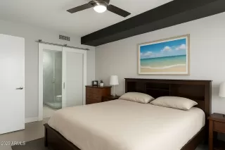 Photo #4: 6909879 Listing