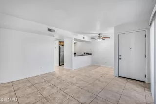 Photo #3: 6909991 Listing 