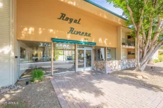 More Details about MLS # 6910036 : 3655 N 5TH AVENUE#202