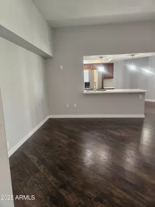 Photo #4: 6910183 Listing 