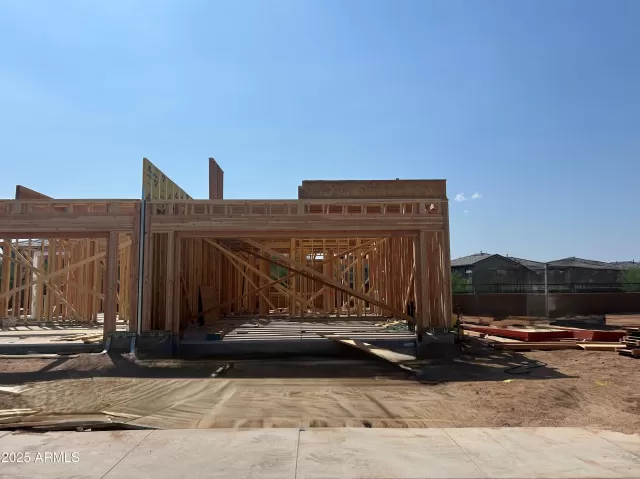 MLS: 6910187 Condo For Sale