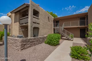 Photo #1: 6910466 Listing 