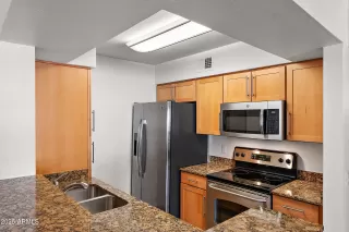 More Details about MLS # 6910521 : 2025 E CAMPBELL AVENUE#309