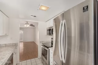 Photo #5: 6910599 Listing 