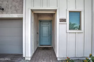 Photo #1: 6910689 Listing 