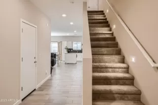 Photo #2: 6910689 Listing 