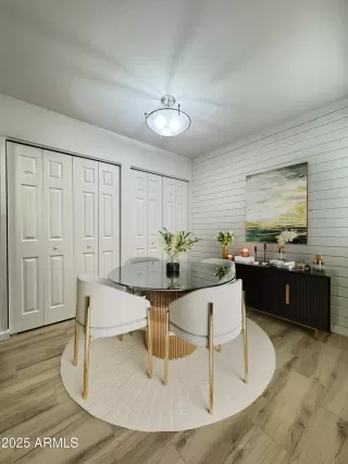 Photo #6: 6910748 Listing 