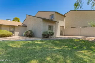 Photo #1: 6910872 Listing
