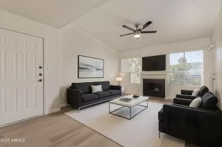 Photo #1: 6910962 Listing 