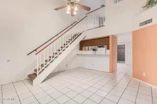 Photo #3: 6911186 Listing 