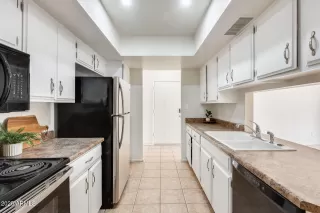 Photo #1: 6911205 Listing