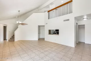 Photo #2: 6911205 Listing