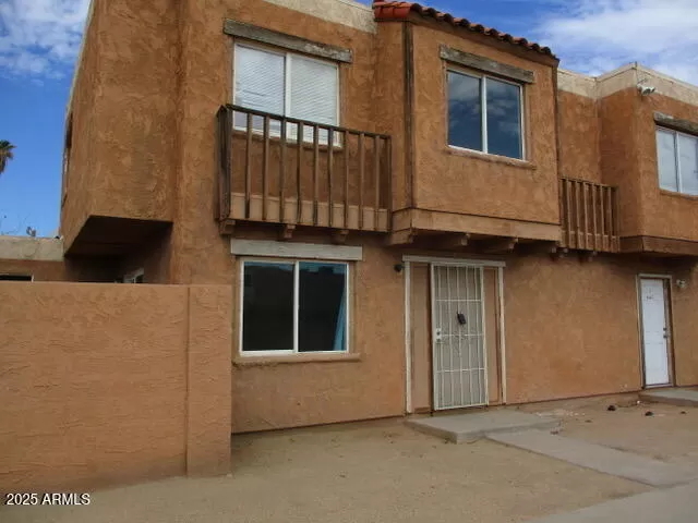 MLS: 6911274 Condo For Sale