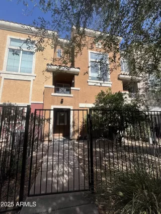 Click for more information on MLS # 6911323 : 2450 W GLENROSA AVENUE#48 More Details about MLS # 6911323 : 2450 W GLENROSA AVENUE#48