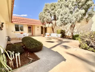 Photo #4: 6911498 Listing