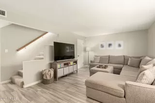 Photo #2: 6911745 Listing