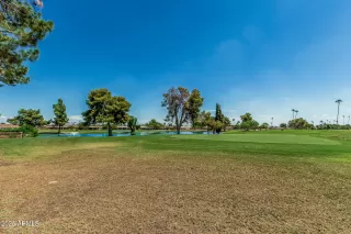 Photo #5: 6911796 Listing 