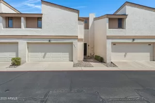 More Details about MLS # 6911875 : 6503 N 10TH PLACE