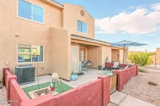 Photo #1: 6911925 Listing