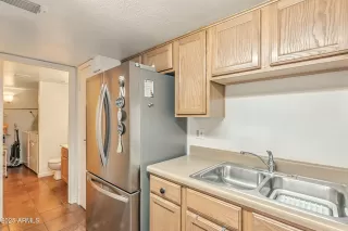 Photo #3: 6911925 Listing