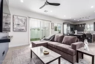 Photo #2: 6912010 Listing