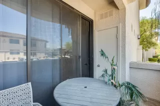 Photo #3: 6912092 Listing 