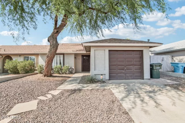 MLS: 6912141 Condo For Sale