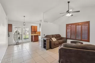 Photo #4: 6912141 Listing 