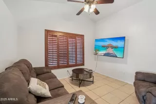 Photo #6: 6912141 Listing 