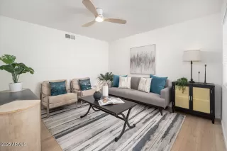 Photo #1: 6912165 Listing 