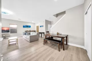 Photo #2: 6912211 Listing