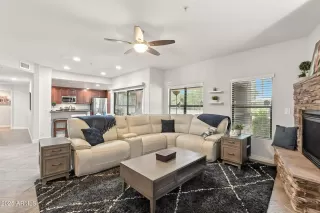 Photo #6: 6912231 Listing