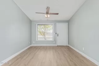 Photo #4: 6912292 Listing 