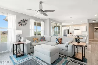 Photo #1: 6912297 Listing 