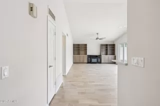 Photo #3: 6912358 Listing 