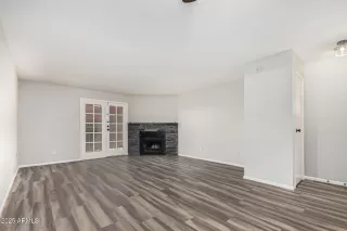 Photo #3: 6912433 Listing 