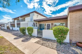 Photo #2: 6912439 Listing