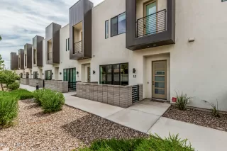 Photo #2: 6912648 Listing 