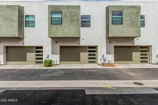 Photo #3: 6912648 Listing 