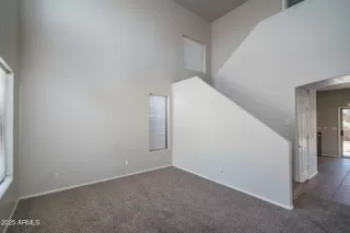 Photo #4: 6912665 Listing 