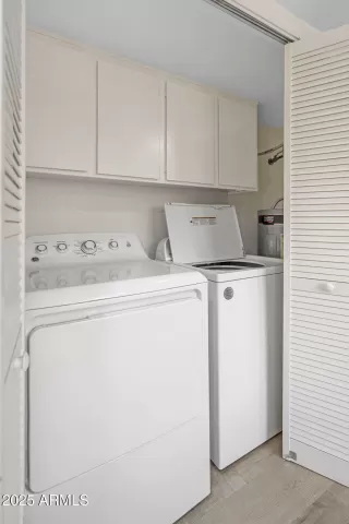 Photo #5: 6912681 Listing