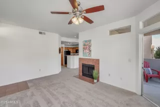More Details about MLS # 6912752 : 3830 E LAKEWOOD PARKWAY E#2009